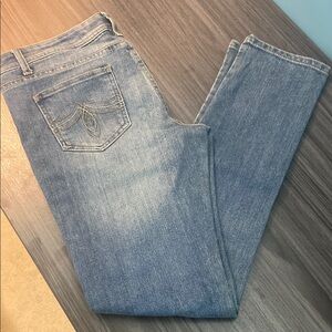 SO Brand Straight Leg Light Blue Jeans Junior Size 11